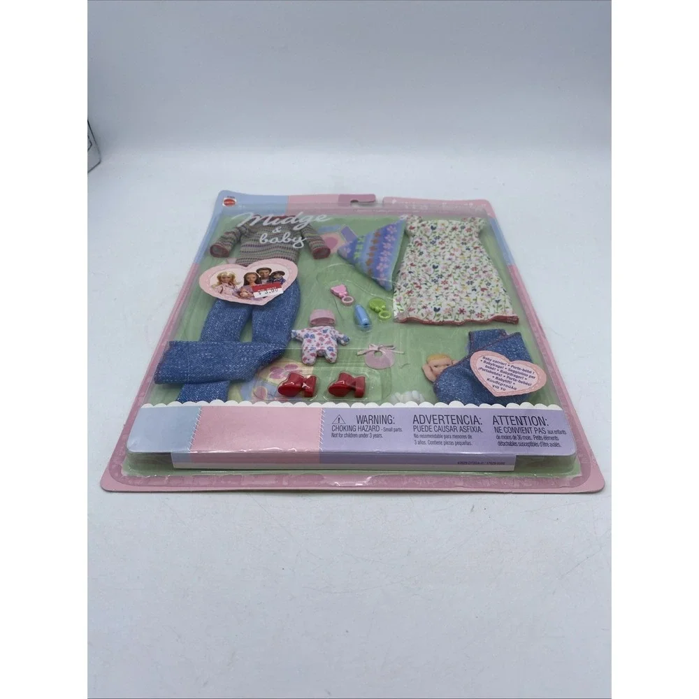 Mattel 2003 Happy Family Midge And Baby Barbie Fashion Pak